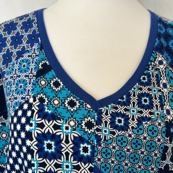 Kim Rogers Woman Blue Patchwork Design V Neck Tunic Sz 2x - Picture 2 of 11
